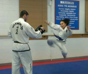 Taekwon-Do Maximus: Tae kwon do, Fitness and Self Defence in Ancaster. Call today - (905) 525-9755